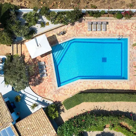 Cala Mancina Villa *