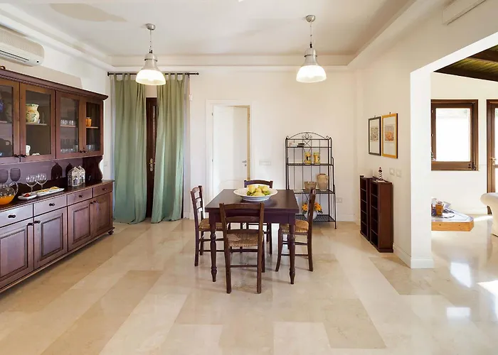 Cala Mancina Villa San Vito Lo Capo